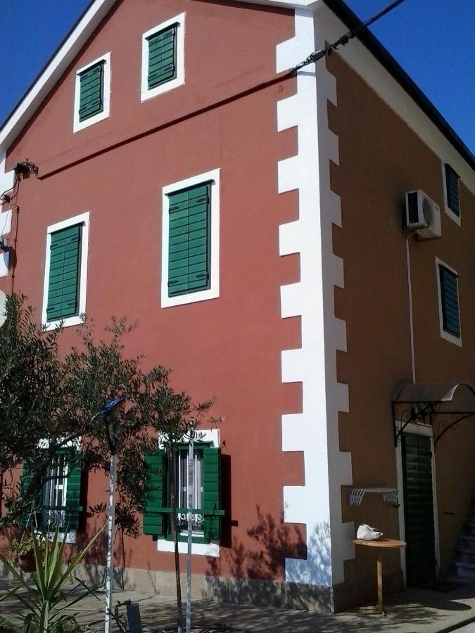 Apartments By The Sea Blace, Neretva Delta - Usce Neretve - 16068 Bagian luar foto