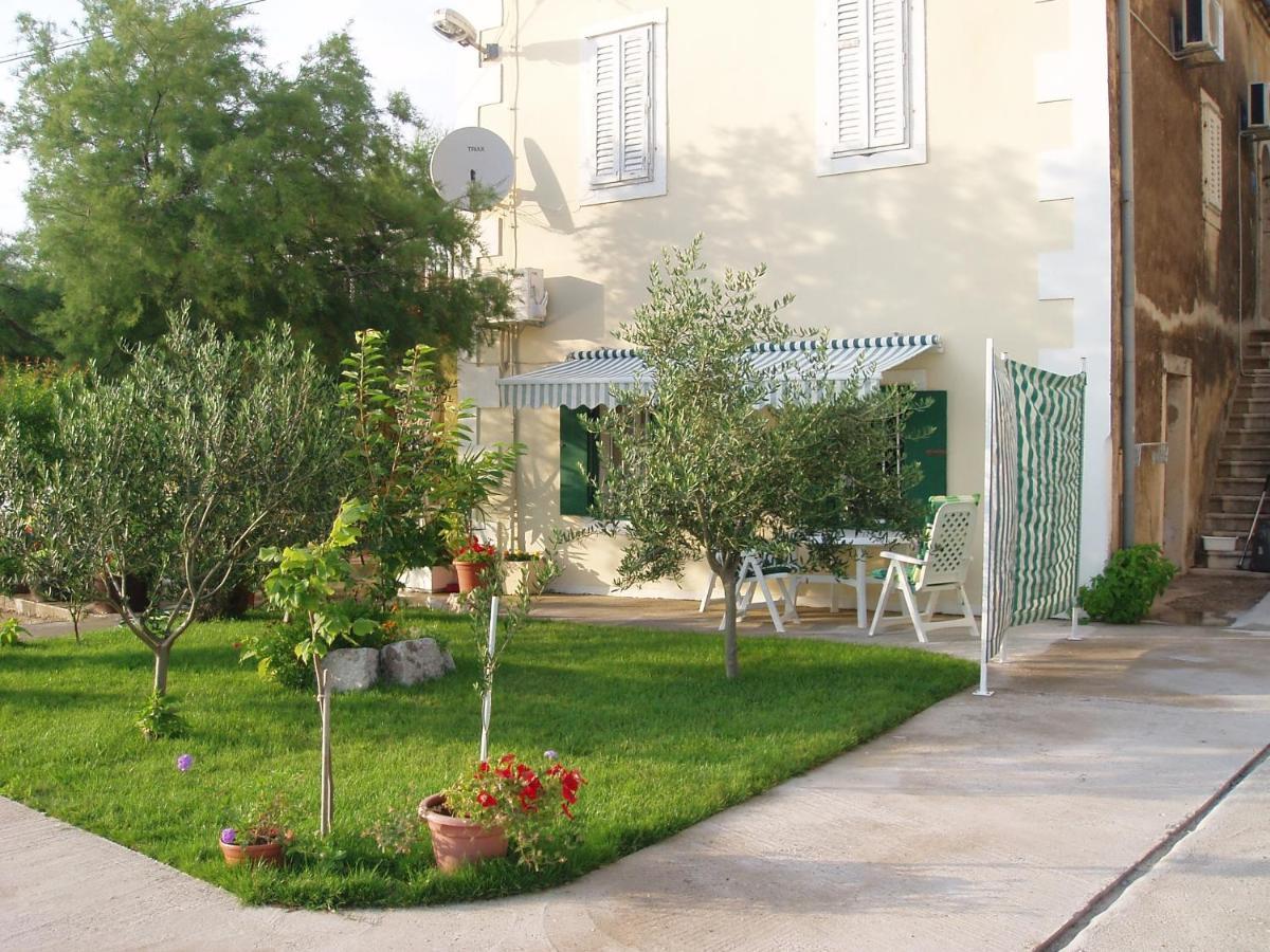 Apartments By The Sea Blace, Neretva Delta - Usce Neretve - 16068 Bagian luar foto
