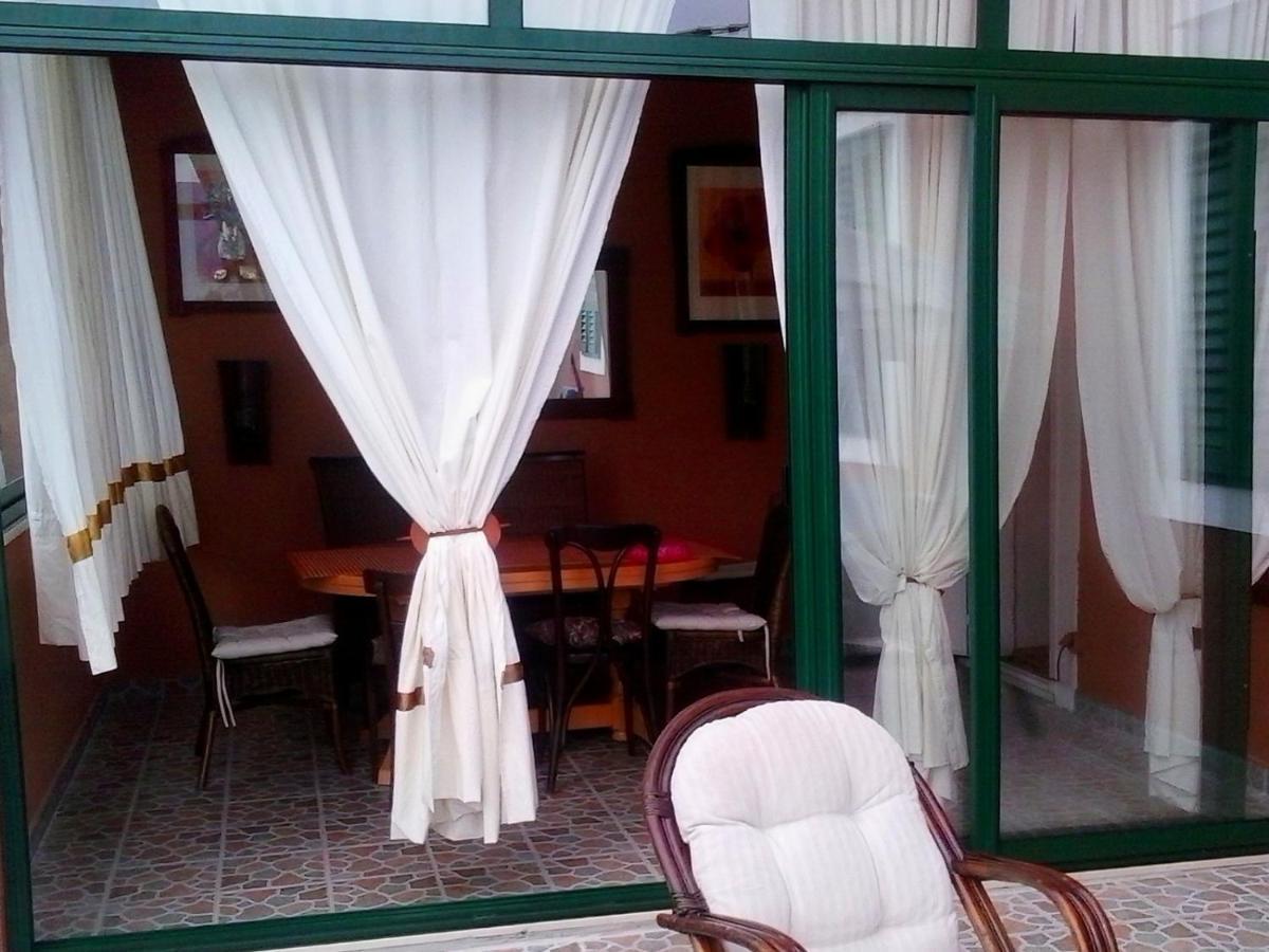 Apartments By The Sea Blace, Neretva Delta - Usce Neretve - 16068 Bagian luar foto