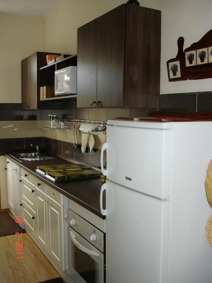 Apartments By The Sea Blace, Neretva Delta - Usce Neretve - 16068 Bagian luar foto