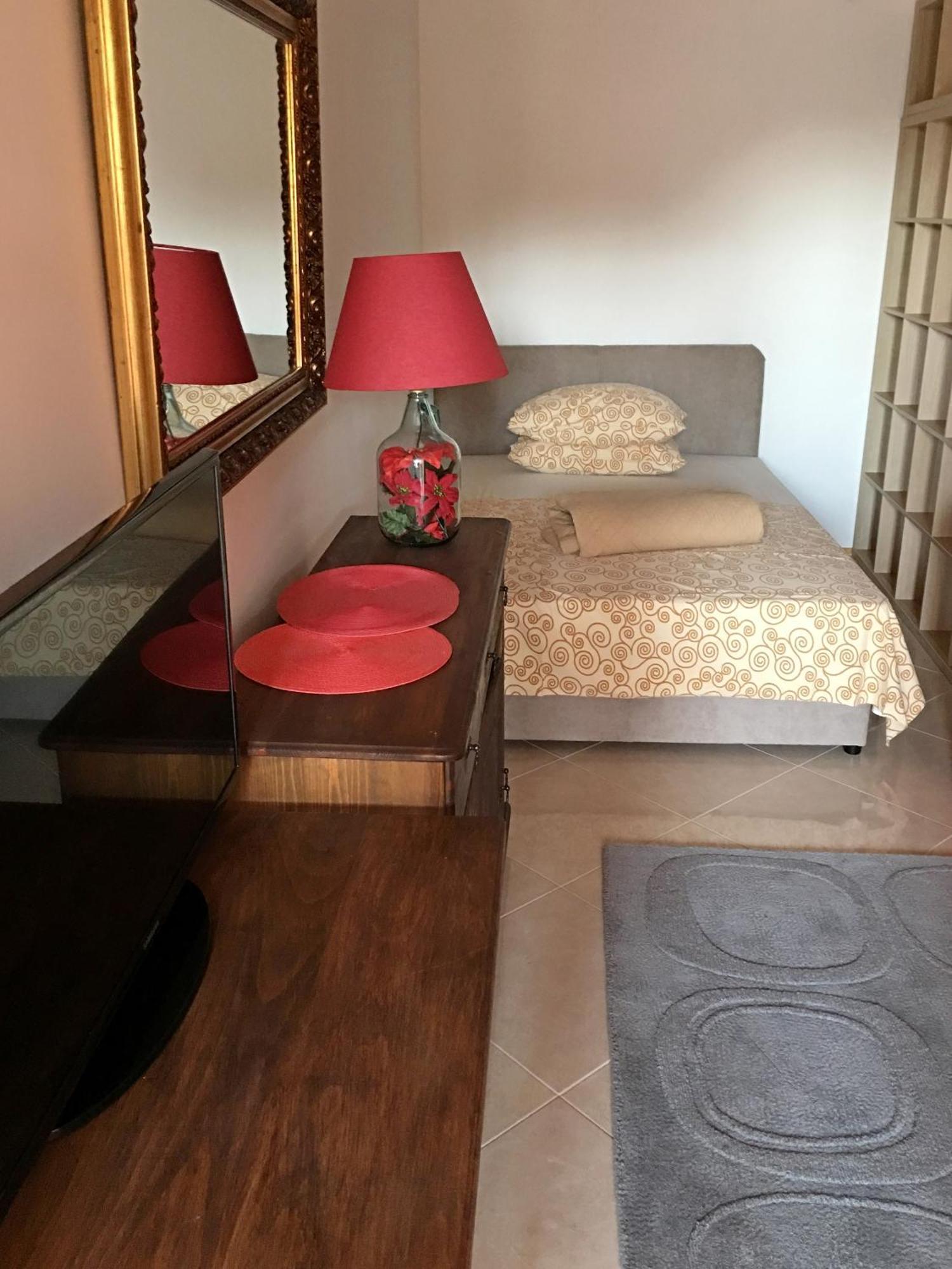 Apartments By The Sea Blace, Neretva Delta - Usce Neretve - 16068 Bagian luar foto